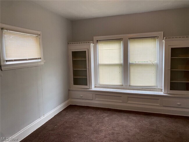 Foto del edificio - 9702 Park Heights Ave