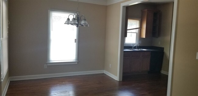 Foto del edificio - 1095 Metropolitan Pkwy SW