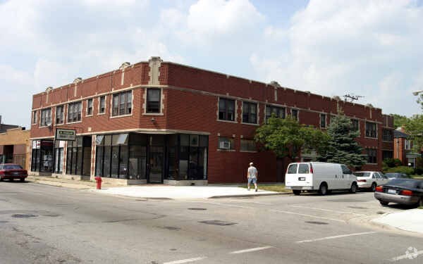 Foto del edificio - 7450 S Luella Ave