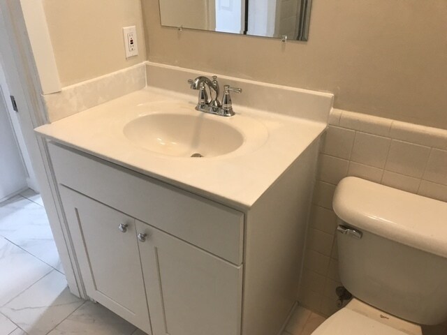 Foto del edificio - -- APPLICATION PENDING -- 5 BR / 4.5 BA Nice house near VCU! Available June 12th!