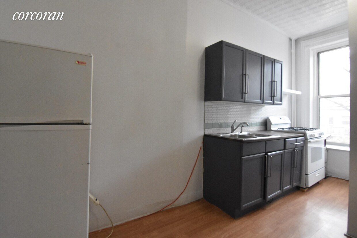 Foto del edificio - 471 Hicks St