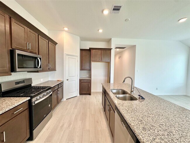 Building Photo - 6622 Canary Knl Ct