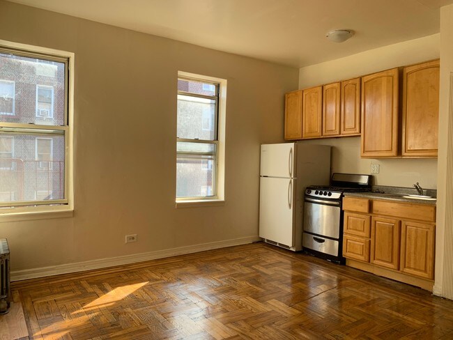 Building Photo - Unbelievable Jr. 1 bedroom