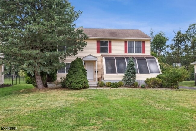 Building Photo - 119 Braidburn Rd