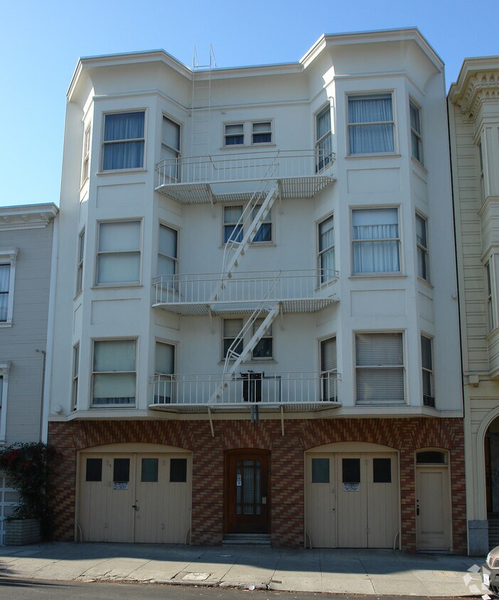 Building Photo - 1869 Stockton St