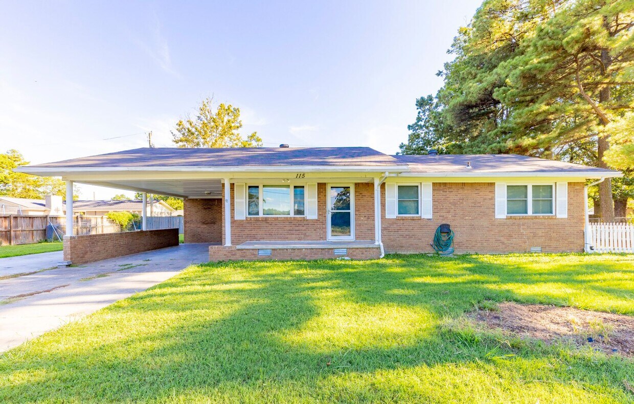 Foto principal - 115 Ketchum Ln