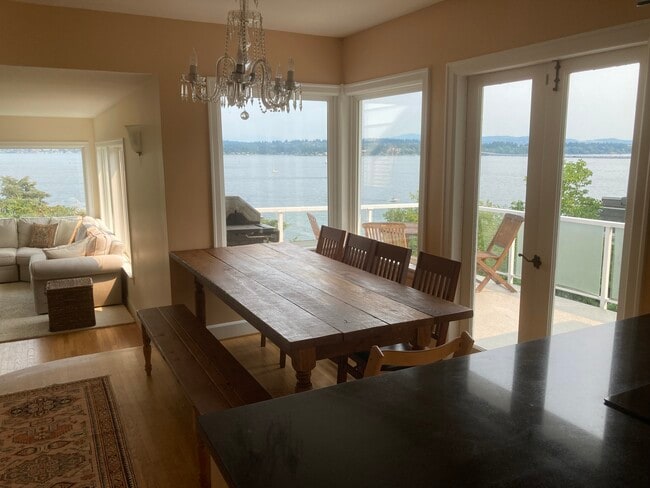 Foto del edificio - 3850 50th Ave NE