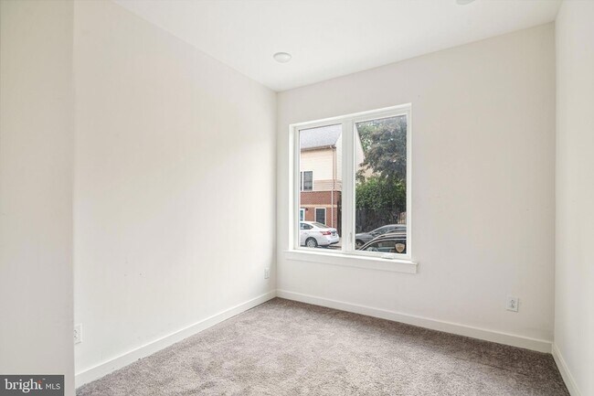 Foto del edificio - 1843 N 6th St