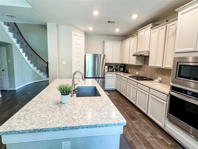 Foto del edificio - 4054 Northern Spruce Dr