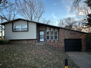 Building Photo - 4328 Country Hill Dr