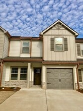 Building Photo - 1124 Jolly Ln