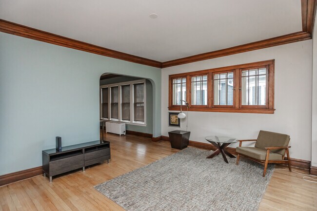 Foto del edificio - 415 Ridgeland Ave