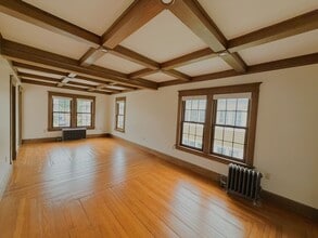 Building Photo - 35 Hazelwood Terrace