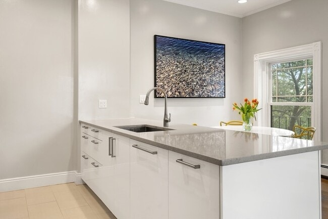 Photo - 203 St Botolph St Apartment