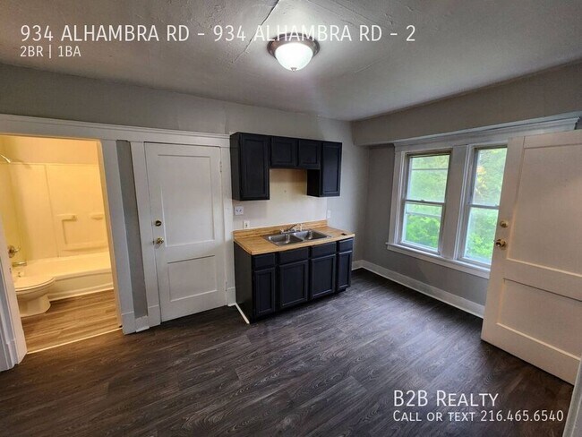 Foto del edificio - 934 Alhambra Rd