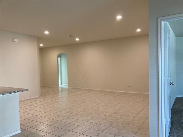 Foto del edificio - 1106 Sapphire Dr