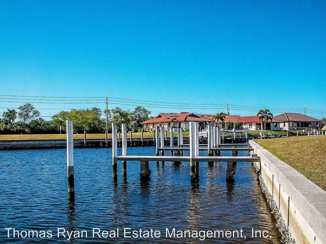 Building Photo - 1350 Mediterranean Dr