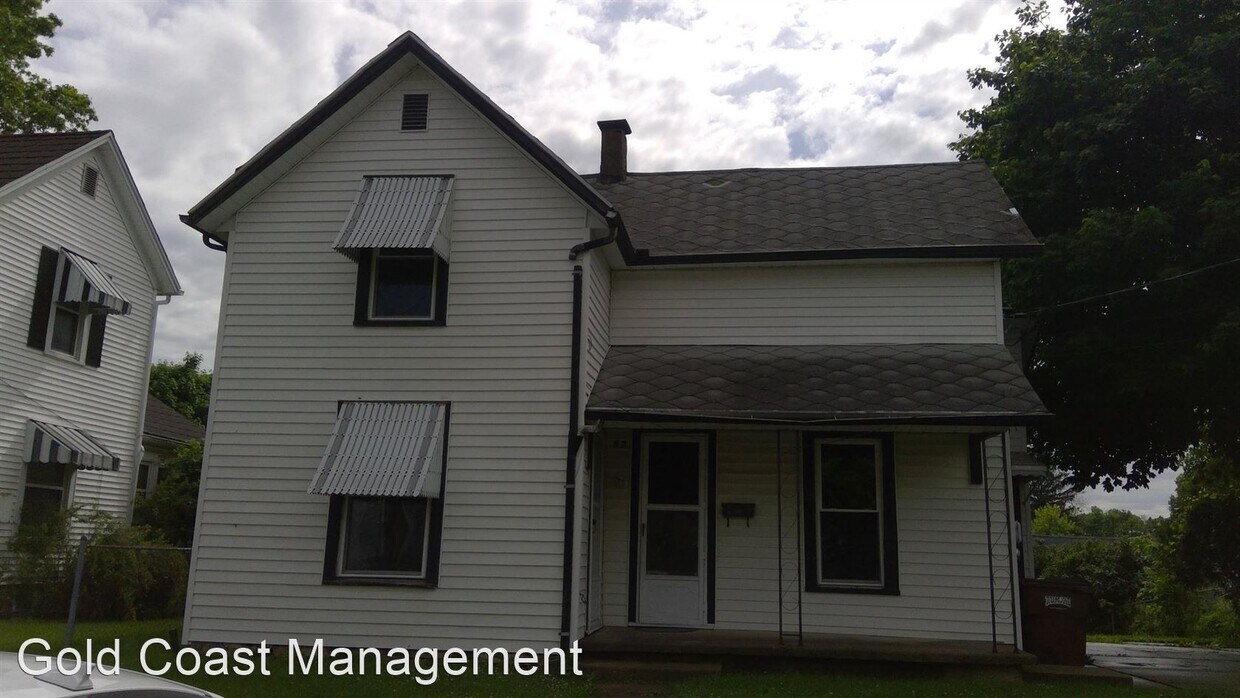Foto principal - 3 br, 2 bath House - 26 Pleasant Ave