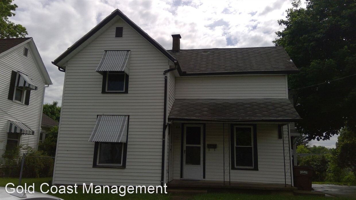 Primary Photo - 3 br, 2 bath House - 26 Pleasant Ave