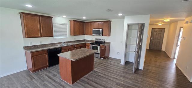 Building Photo - 1809 Gayla Creek Dr