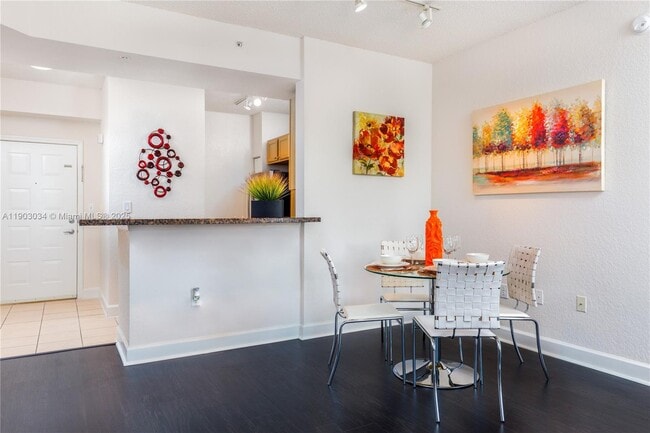 Foto del edificio - 6001 SW 70th St