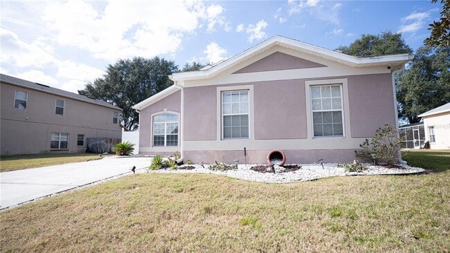 Foto del edificio - 546 Bloomingdale Dr