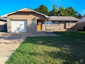 Building Photo - 2517 SW 86th St