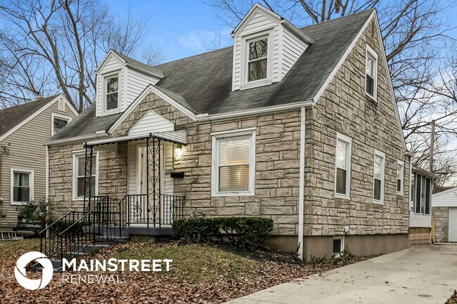 Building Photo - 618 E Brandeis Ave