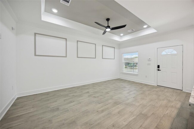Foto del edificio - 7832 Booker St