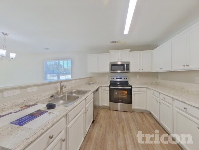 Foto del edificio - 2430 Dewey Creek Ln