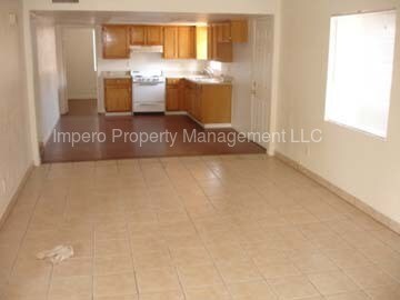 Building Photo - 3833 N 28th St