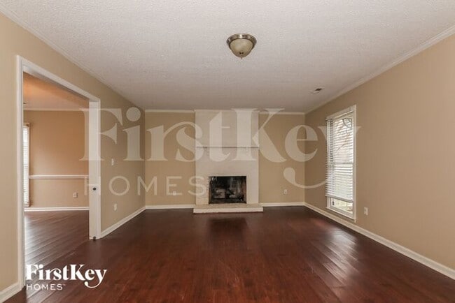 Building Photo - 13701 Strathaven Dr