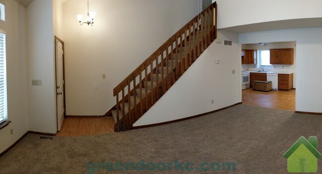 Building Photo - 532 Kenneth Ln