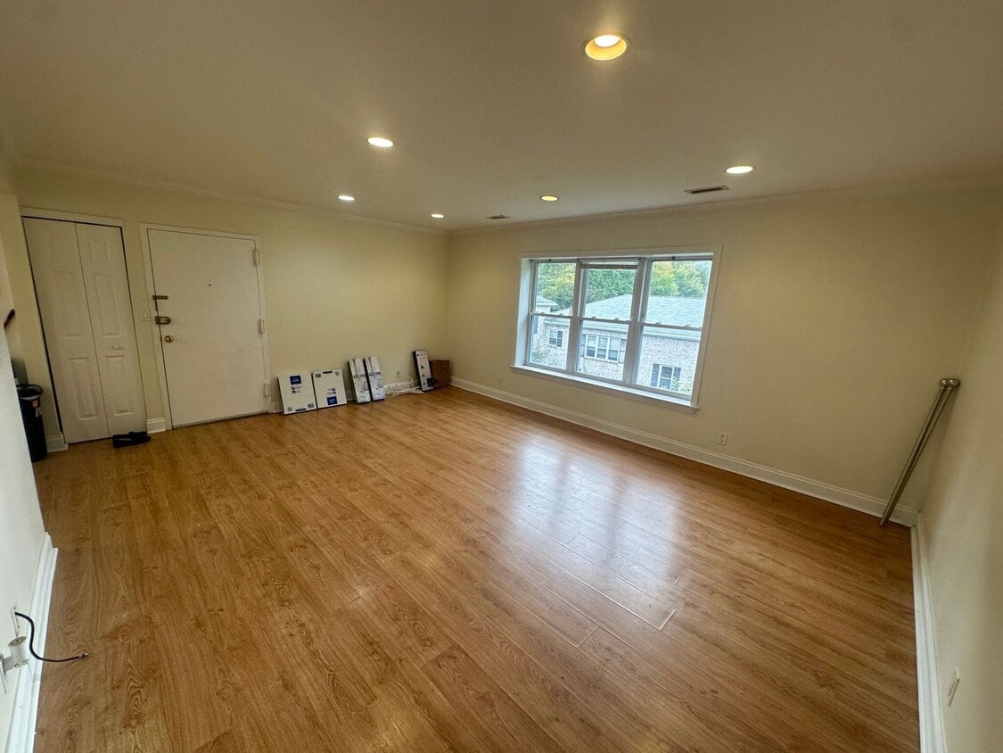 Photo - 116 Newton St.,