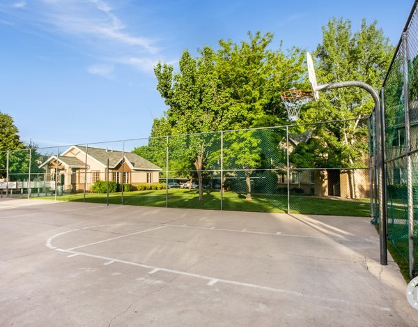 Building Photo - Riverwalk Apartments