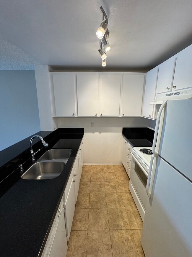 Foto del edificio - Hancock Villa