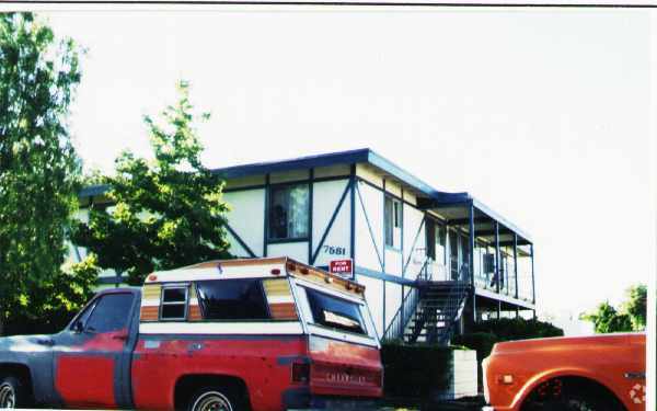 Foto del edificio - 7581 Jackson Way