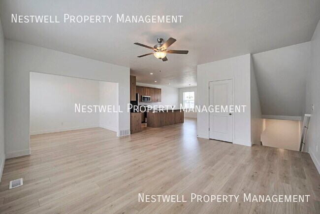 Foto del edificio - 894 W 560 S