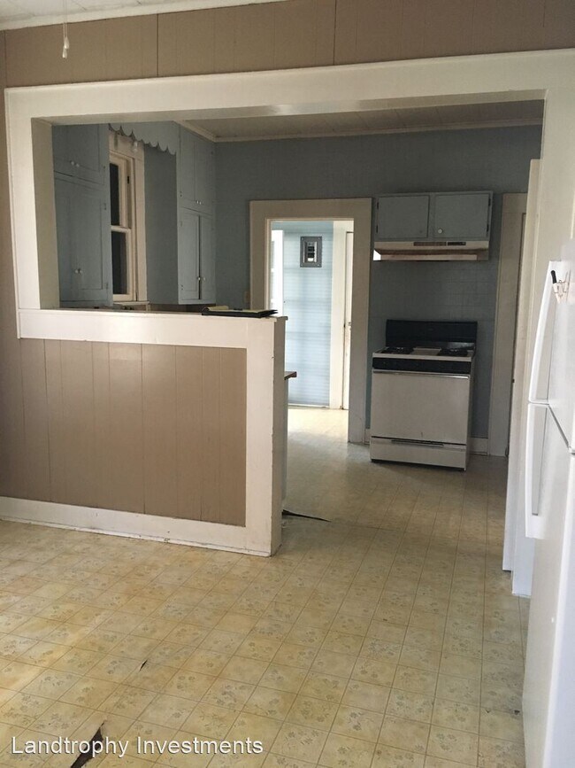 Building Photo - 4 br, 2 bath House - 711 W Georgia Ave