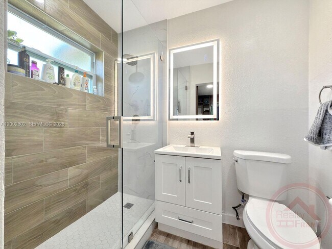 Foto del edificio - 11240 SW 60th Terrace