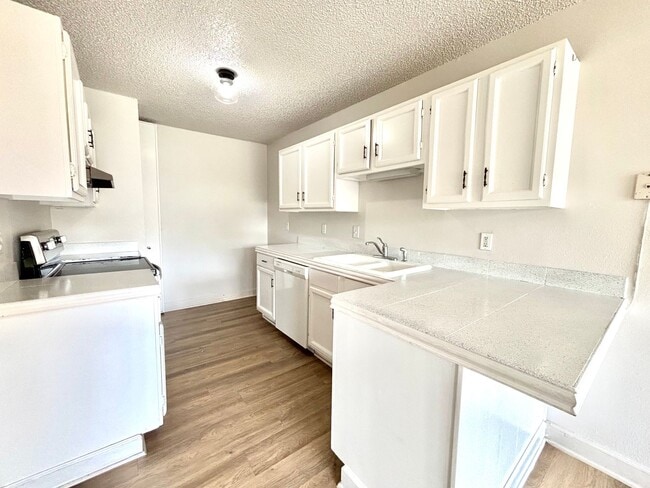 Foto del edificio - 8417 7th St