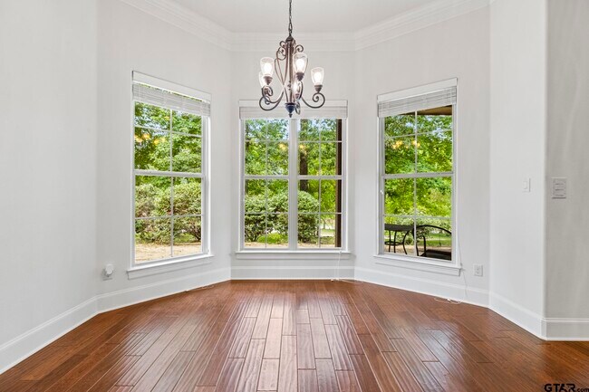 Foto del edificio - 1857 Stonecrest Blvd