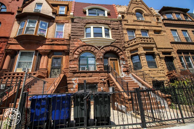 Building Photo - 155 Herkimer St