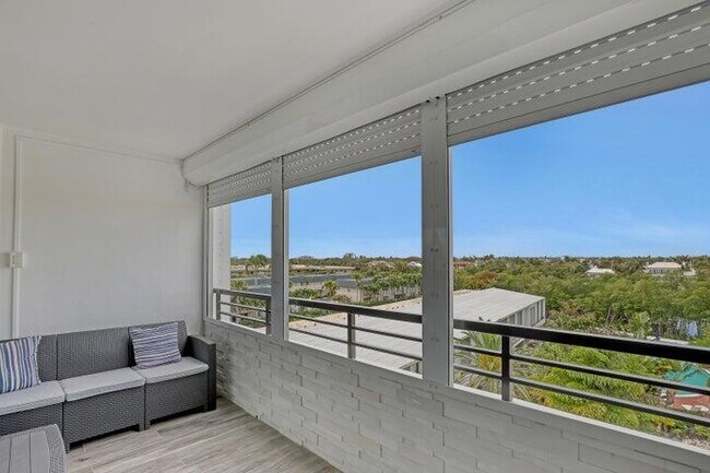 Foto del edificio - 3589 S Ocean Blvd