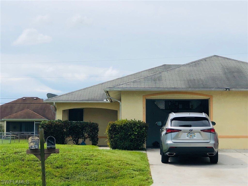 Foto principal - 1034 Diplomat Pkwy E