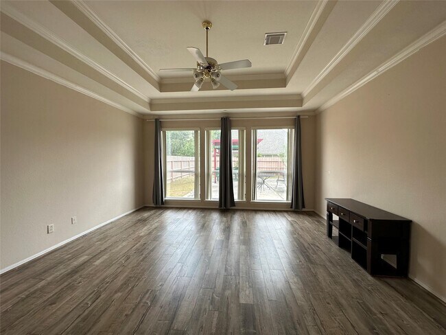 Building Photo - 3902 Breaux Bridge Ln