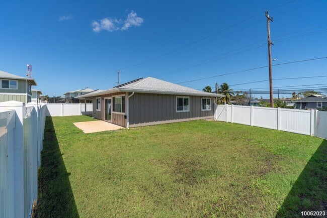 Foto del edificio - $4,600 / 3br - 3 BED 2 BATH BRAND NEW HOME IN KAHUKU VILLAS