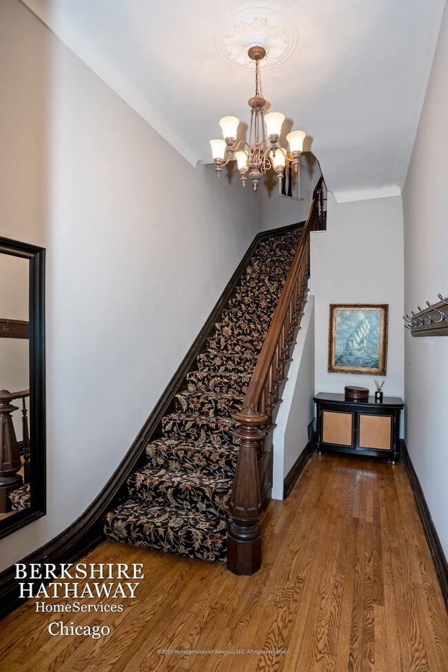 Foto del edificio - 1235 N Dearborn St