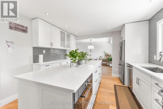 Building Photo - 57 Calder Crescent