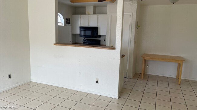Building Photo - 3604 Di Salvo Dr